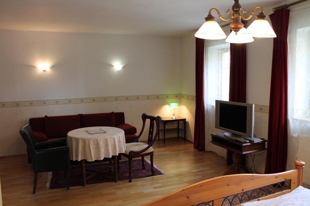 Kreuzerhof Hotel Garni Rothenburg ob der Tauber Pokoj fotografie